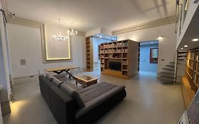 Wroclove Loft Apartment